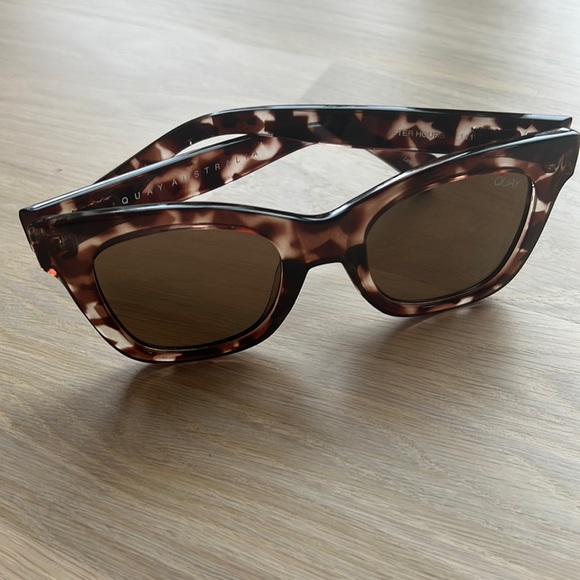 Quay Australia Accessories - Quay Australia After Hours in Tortoise